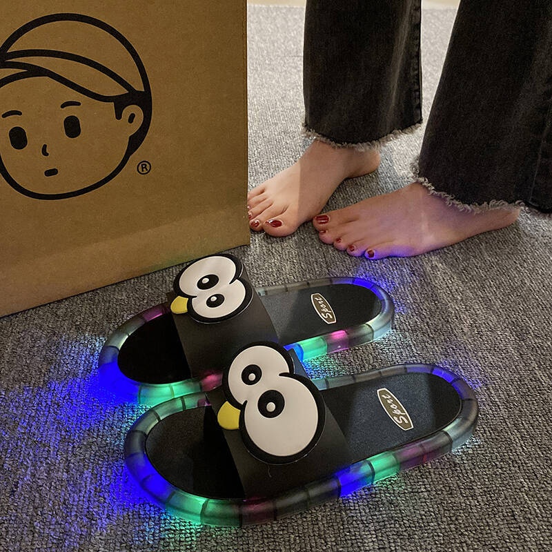 Home Outdoor Bathroom - Funny Big Eyes Luminous Slide Slippers